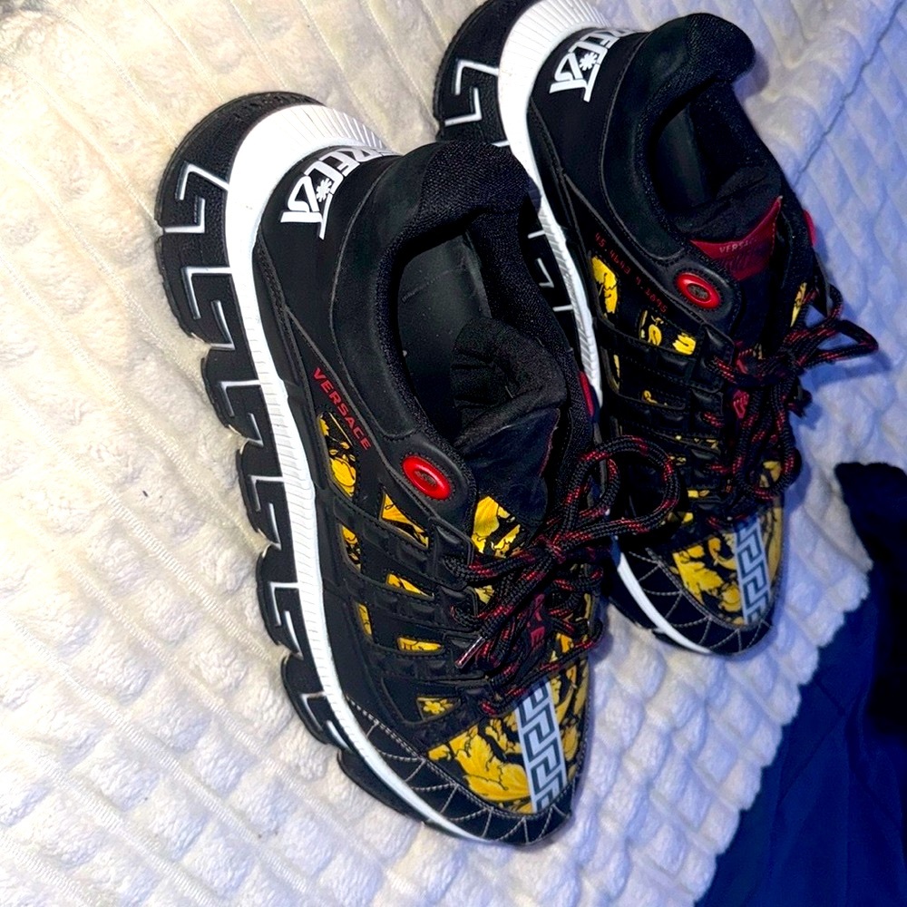 Versace shoes almost brand new size 12 in men’s 45 in Italy